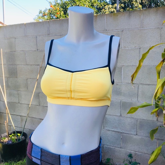 lululemon athletica Tops - Lululemon bra sports